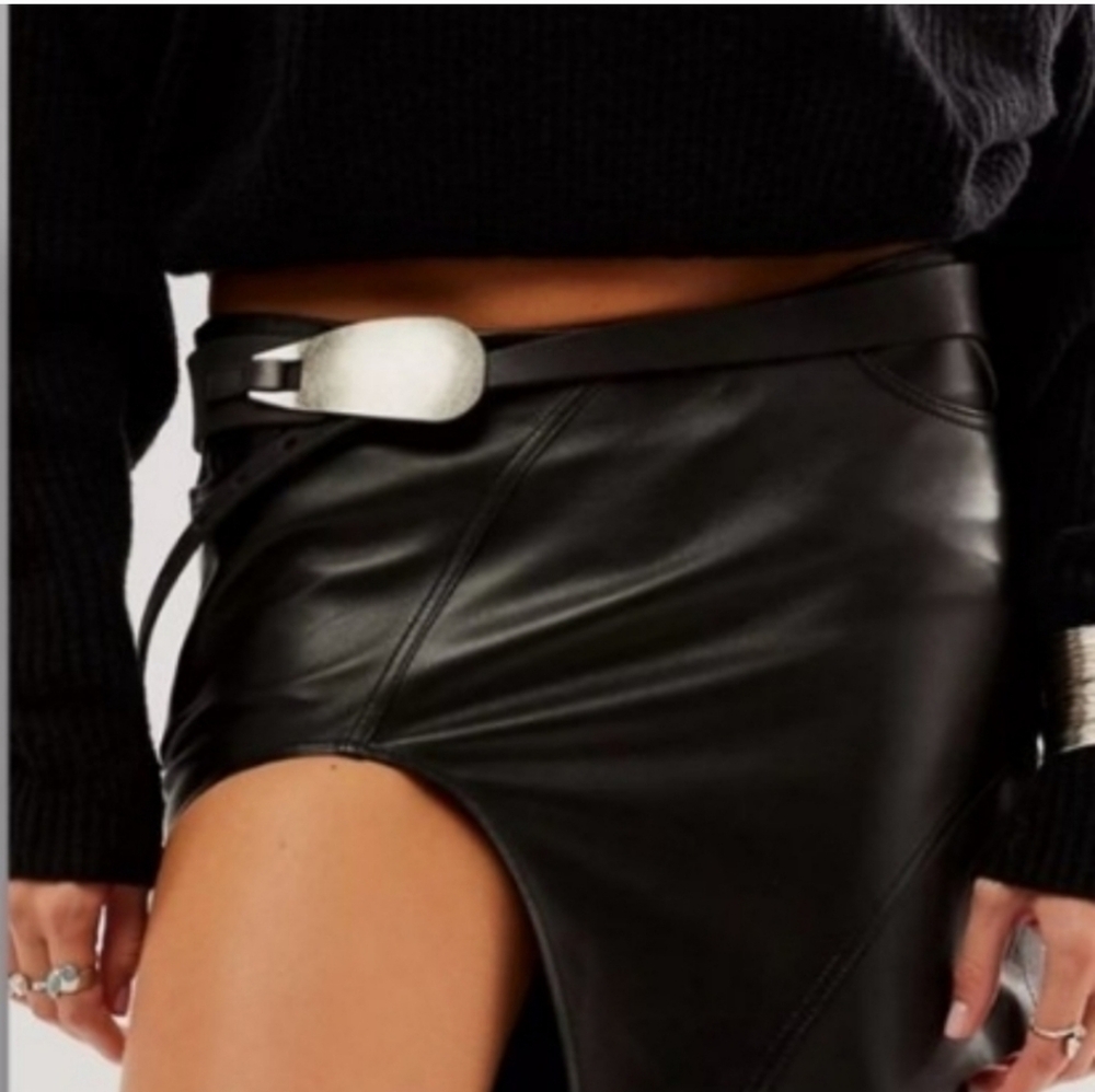 Free People Black Leather Western Buckle Belt